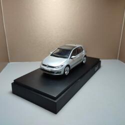 SPARK VW Golf 7 (VII) Brilliant Silver 20131/43 (22238)