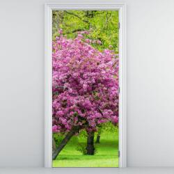 Mivali Fototapet pentru ușă - Copac înflorit în pajiște (D020654D95205)