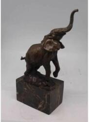  Elefánt bronz szobor