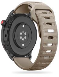 Tech-Protect Samsung Galaxy Watch 4 / 5 / 5 Pro / 6 szilikon sport szíj - Tech-Protect IconBand Line Watch Band - 40/42/43/44/45/46/47 mm - army sand (FN0567) (FN0567)