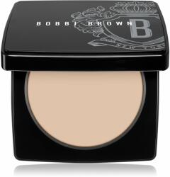 Bobbi Brown Sheer Finish Pressed Powder нежна компактна пудра цвят Warm Natural 9 гр