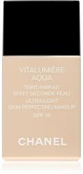 CHANEL Vitalumière Aqua ultra könnyű make-up a ragyogó bőrért árnyalat 70 Beige 30 ml