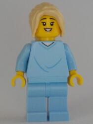 LEGO® cty1347 - LEGO City Anyuka minifigura, világoskék kórházi köntösben (cty1347)