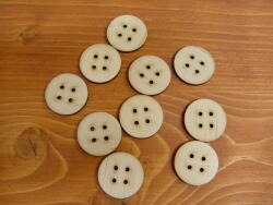  Natúr fa - Gomb 3cm 10db/csomag