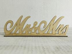  Natúr fa - "Mr & Mrs" írott felirat talppal 30cm