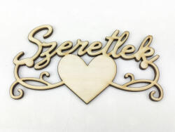  Natúr fa - "Szeretlek" felirat szívvel