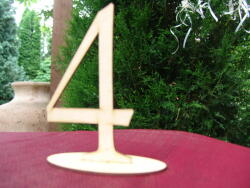  Natúr fa - Asztalszám 4-es 15cm