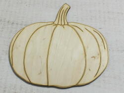  Natúr fa - Gravírozott tök 20cm - kosarbolt