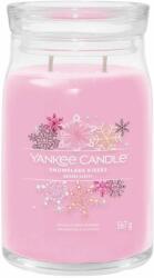 Yankee Candle Signature üveg 2 kanóc Snowflake Kisses 567 g