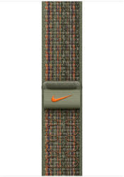 Apple - 45mm-es sötét mamutfenyőzöld-narancs Nike sportpánt (MTL63ZM/A) (MTL63ZM/A)