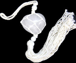 Talisman Protectie Cuart Alb Mineral Natural Inima - 44x40x26 mm - 1 Buc