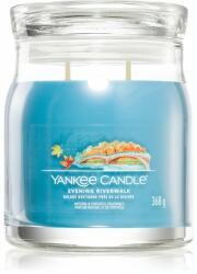 Yankee Candle Evening Riverwalk lumânare parfumată Signature 368 g