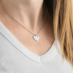 Ekszer Eshop Briliáns nyaklánc 925 ezüstből - lapos szív, három átlátszó gyémánttal