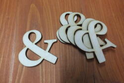  & Natúr fa betű Carmen 5db/csomag 5cm - kosarbolt