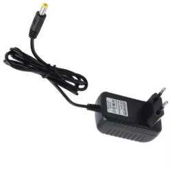 Tápegység / LED adapter 12V/2A dugvillás - 24Watt (PL90002)