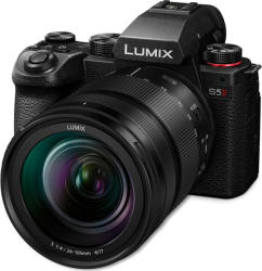 Panasonic Lumix S5 II 24-105mm f/4 macro O.I.S (DC-S5M2ME) Digitális fényképezőgép