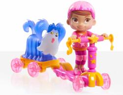 Vampirina Set figurine cu accesorii Vampirina Poppy si Wolfie cu trotineta