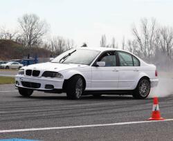 Drift Oktatás és Élményautózás | BMW E46