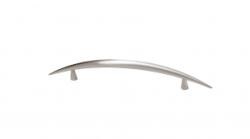 Evotools Mâner de mobilier KALN YAY 9718, cu lungimea de 128 mm, marca Evotools, potrivit pentru uși și sertare de bucătărie, dormitor sau birou. Se montează ușor pe fronturi din PAL, MDF sau lemn masiv și poa