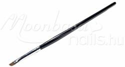 MoonbasaNails Ferde ecset lapos Z031-0 fekete