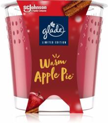 Glade Warm Apple Pie illatgyertya illattal Apple, Cinnamon, Baked Crisp 129 g