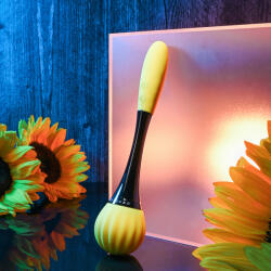 Gender X Sunflower Yellow Vibrator