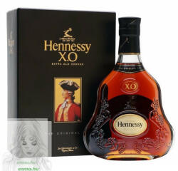 Hennessy Xo 0, 7L Díszdobozos (VZWA190050)