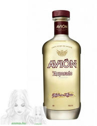 Pernod-Ricard Tequila Avion Reposado 0.7L 40% (VBAL1F1681)