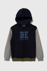 Benetton bluza copii culoarea gri, cu glugă, cu imprimeu 9BYX-BLK0E7_59M