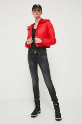 Tommy Jeans geacă femei, culoarea roșu, de iarna DW0DW15964 9BYX-KUD02F_33X