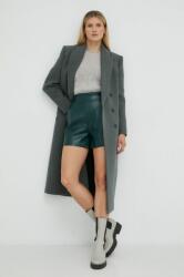 Bruuns Bazaar pantaloni scurti Vegani Nadia femei, culoarea verde, neted, high waist 9BYY-SZD07C_77X