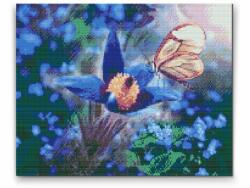 Gyémántszemes festmény - Pillangó egy kék virágon Méret: 40x50cm, Keretezés: Fatáblával, Gyémántok: Négyzet alakú