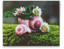  Gyémántszemes festmény - Százszorszép kagylóban Méret: 30x40cm, Keretezés: Keret nélkül (csak a vászon), Gyémántok: Kerek