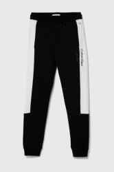 Calvin Klein gyerek pamut melegítőnadrág fekete, mintás - fekete 140