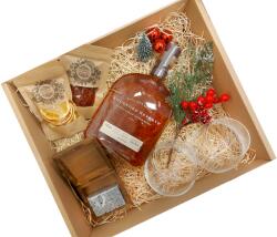  Karácsonyi Woodford whiskey szett díszdobozban