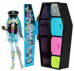 Mattel Monster High: Szörnyen jó barátok titkai - Rémköznapok baba - Frankie Stein (HKY62)