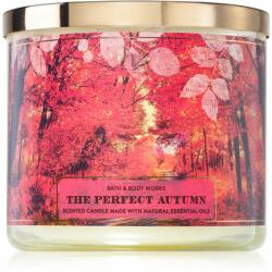 Bath & Body Works The Perfect Autumn lumânare parfumată 411 g