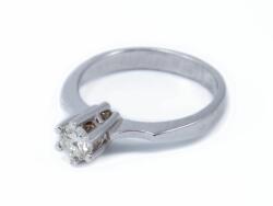 Ékszershop Fehérarany brill köves gyűrű (1065039)