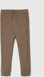 Abercrombie & Fitch pantaloni de trening pentru copii culoarea verde, cu imprimeu 9BYX-SPB05L_78X