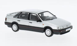 Ixo Models VW Passat GT (B3) Silver 19881/43 (25721)