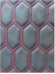 ART Material imitatie piele tapiterie hexagon negru cusatura rosie Cod: Y06NR (210923-7)