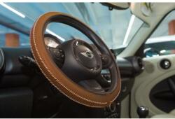 Sumex Husa volan Artisan , Handmade, din piele sintetica, diametru 37-39 cm , Culoare Tabacco Maro AutoDrive ProParts