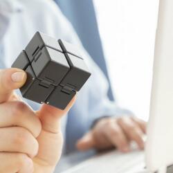 InnovaGoods Anti-Stres Fidget Cube
