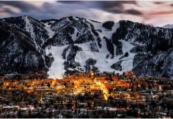Tablou Canvas Amazing Winter Mountain City View At Night, 80x50cm, tabloucanvas1233 (tabloucanvas1233/50x80cm)
