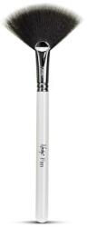 Nanshy Pensulă pentru machiaj - Nanshy Fan Makeup Brush Pearlescent White