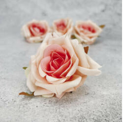 Decorolla Selyemvirágfej - Rózsa, krém rózsaszín 7, 5*5cm, 4/cs 8283krrsz (8283krrsz) - papelito