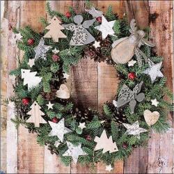 Ambiente Szalvéta karácsonyi 33x33cm X-mas Wreath 20db/csomag 3 rétegű