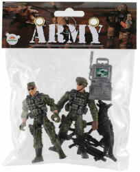 Teddies Set Plusuri soldati cu un caine cu accesorii 6 bucati plastic intr-o punga 17x20x3cm (00850987) Figurina