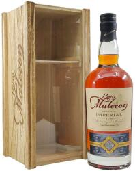 Malecon 25 éves rum fadobozban (0, 7L / 40%) - ginnet