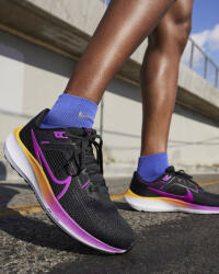 Nike Pegasus 40 Women 42 | Femei | Încălțăminte de alergare | Negru | DV3854-011 (DV3854-011)
